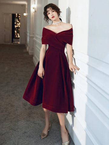Off the Shoulder Short Burgundy Velvet Prom Dresses, Wine Red Short Graduation Formal Dresses