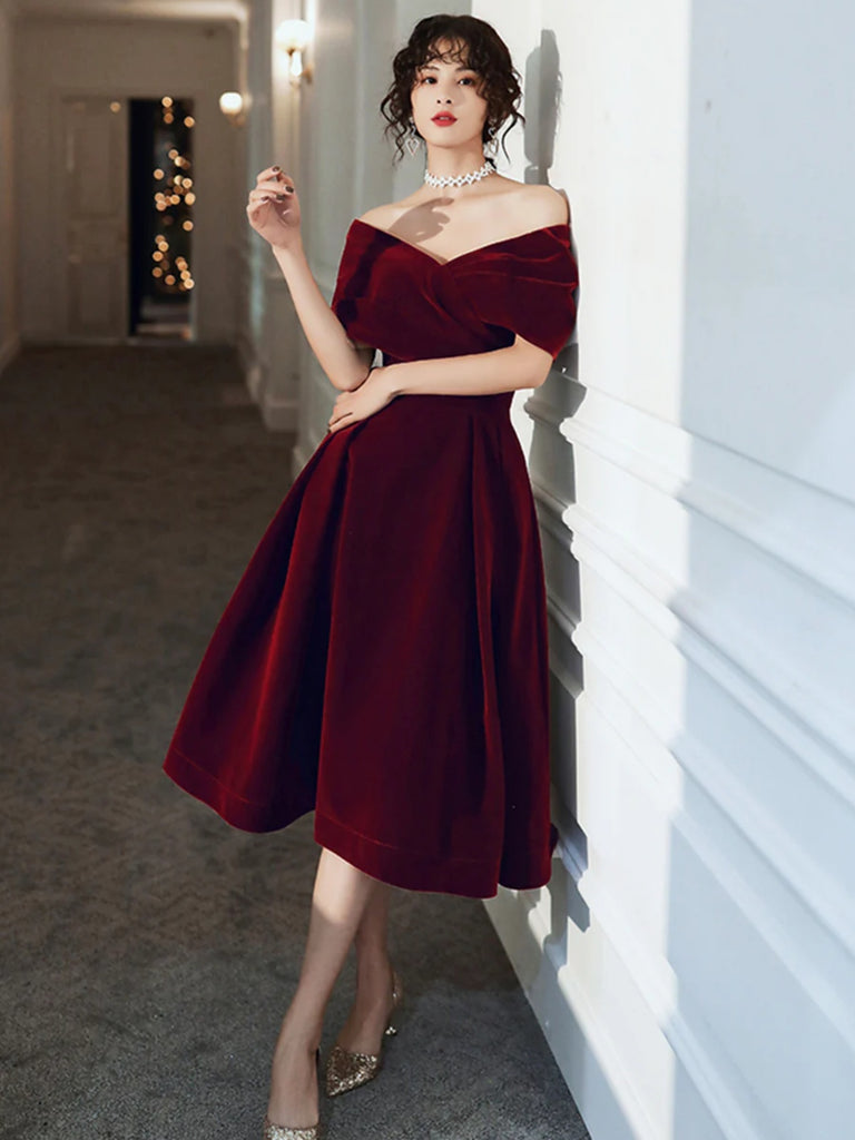 Off the Shoulder Short Burgundy Velvet Prom Dresses, Wine Red Short Gr – jbydress