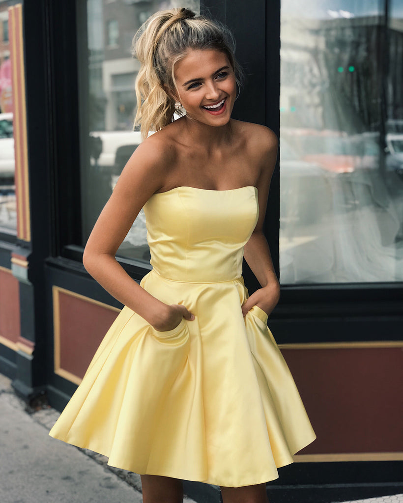 Yellow Formal Short Dress With Pockets Halter Embroidered Yellow